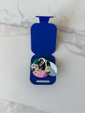 Disney Parks 2026 Trading Pin Gacha Ball Vending Machine Pin Flower Skunk